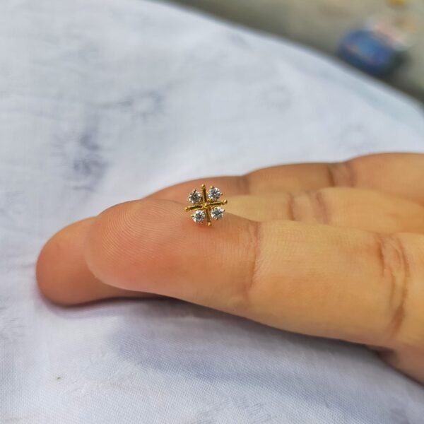 Nosepin |  Sonaton  gold & zircon stone
