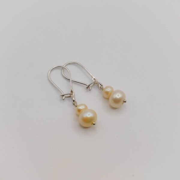 Earrings| 22k caret silver & Pear