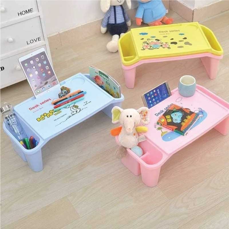 Baby-Plastic-Desk