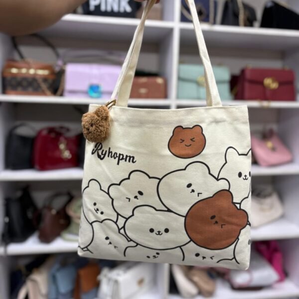 🤩 Cute Alert! Trendy Bear Tote Bag! 🐻